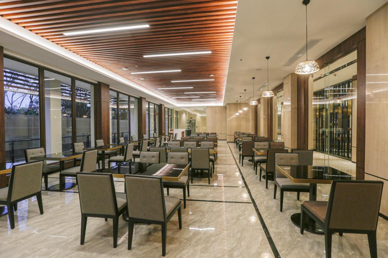 Hotel Casiana & Events Center Tagaytay Managed By Hii Tagaytay City ภายนอก รูปภาพ